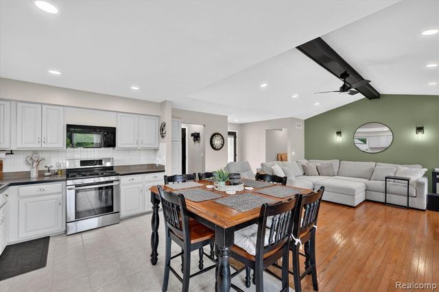 3188 Baldwin Road, Ortonville, MI 48462