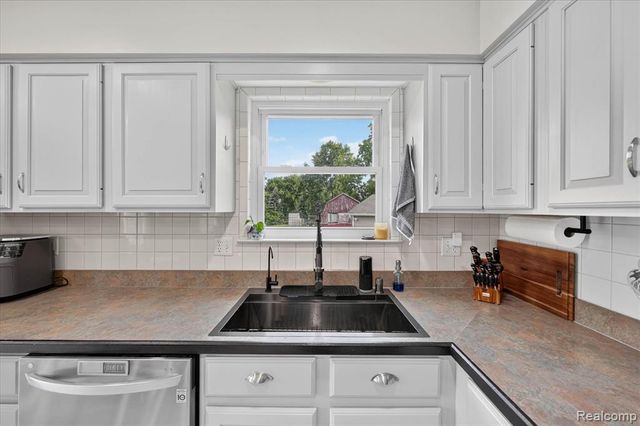 3188 Baldwin Road, Ortonville, MI 48462