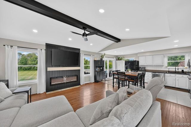 3188 Baldwin Road, Ortonville, MI 48462