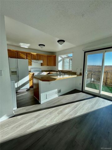 17437 E Rice Circle B, Aurora, CO 80015