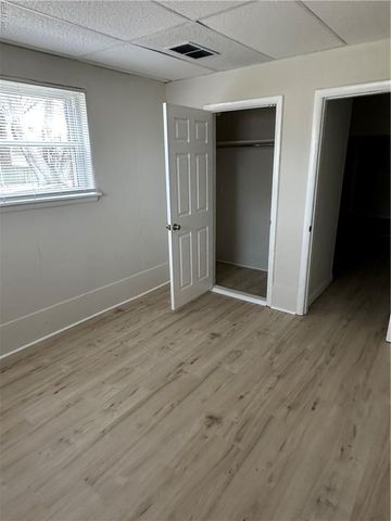 4 Broda CT, Portsmouth, VA 23701