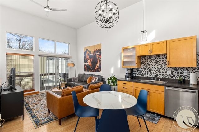 22 Grand Avenue, Billings, MT 59101