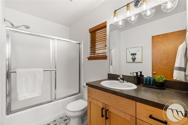 22 Grand Avenue, Billings, MT 59101