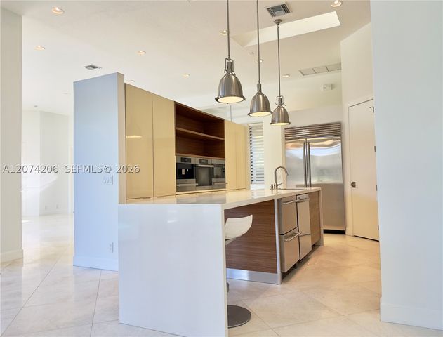 2880 Windmill Ranch Rd, Weston, FL 33331