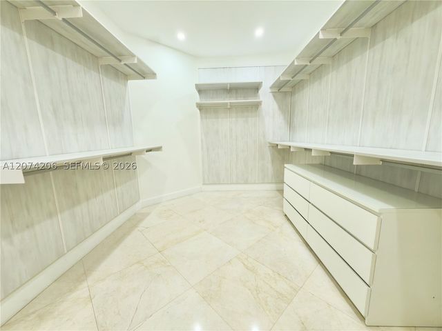 2880 Windmill Ranch Rd, Weston, FL 33331