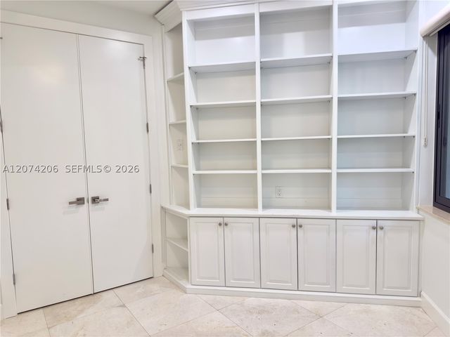 2880 Windmill Ranch Rd, Weston, FL 33331