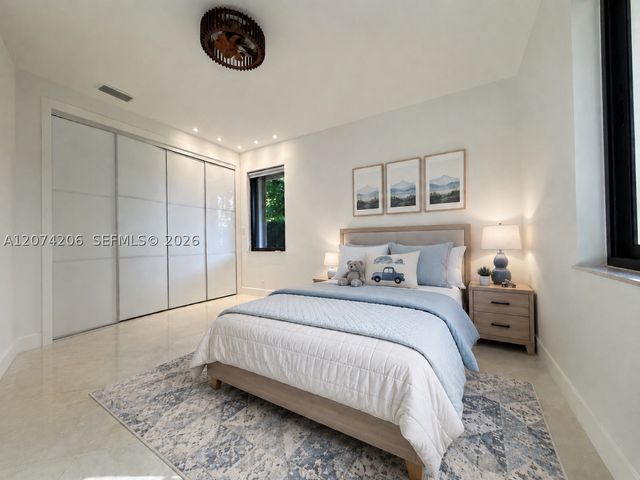 2880 Windmill Ranch Rd, Weston, FL 33331