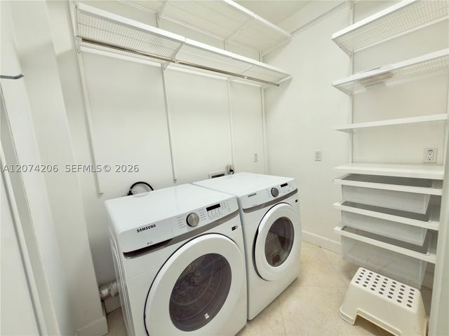 2880 Windmill Ranch Rd, Weston, FL 33331