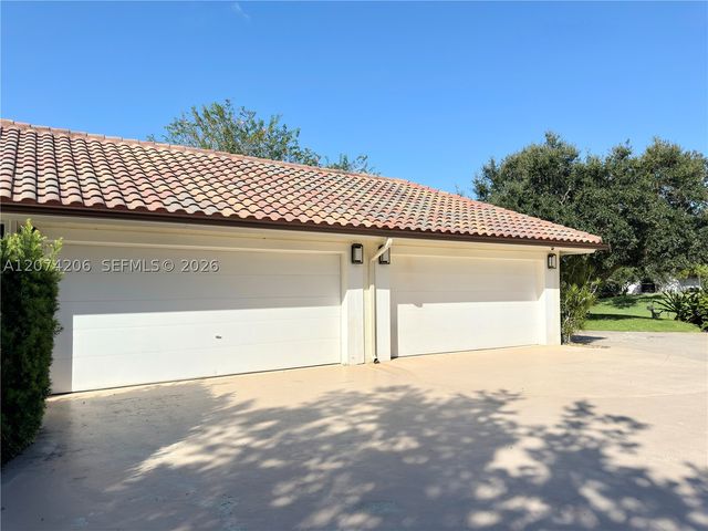 2880 Windmill Ranch Rd, Weston, FL 33331