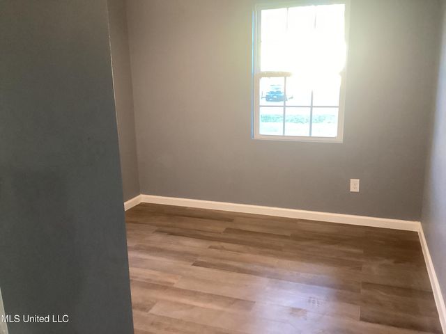 2713 Brazil Street, Pascagoula, MS 39581