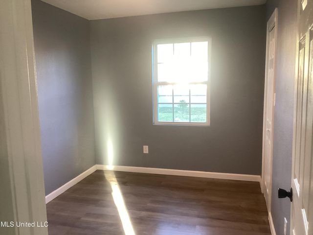 2713 Brazil Street, Pascagoula, MS 39581