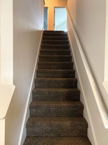 1630 Tigris Court, Atlanta, GA 30349