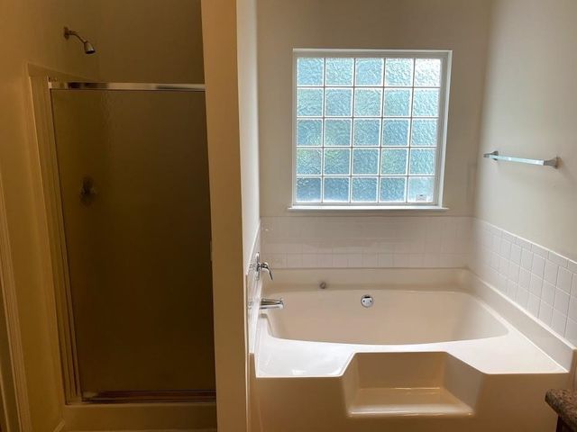 1630 Tigris Court, Atlanta, GA 30349