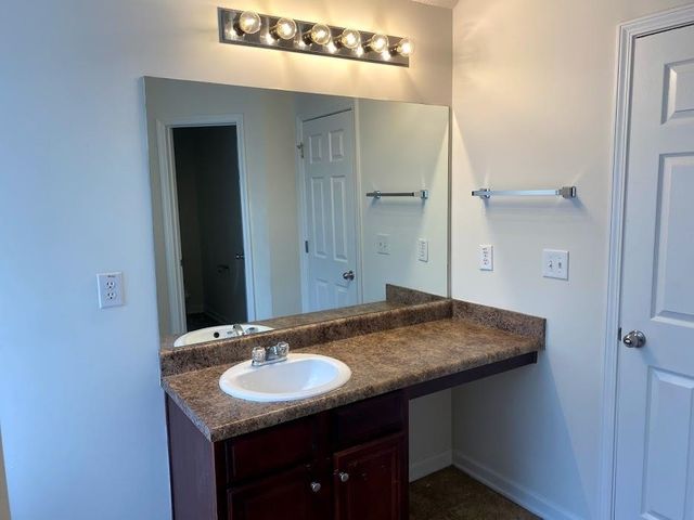 1630 Tigris Court, Atlanta, GA 30349