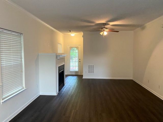 1630 Tigris Court, Atlanta, GA 30349