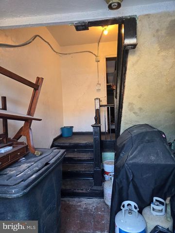2245 RHODE LSLAND AVE NE, Washington, DC 20018