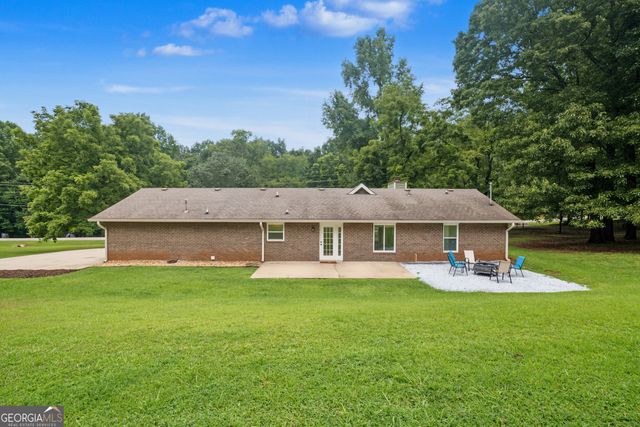 165 Hilo Road, Fayetteville, GA 30215