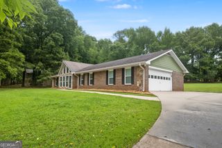 165 Hilo Road, Fayetteville, GA 30215
