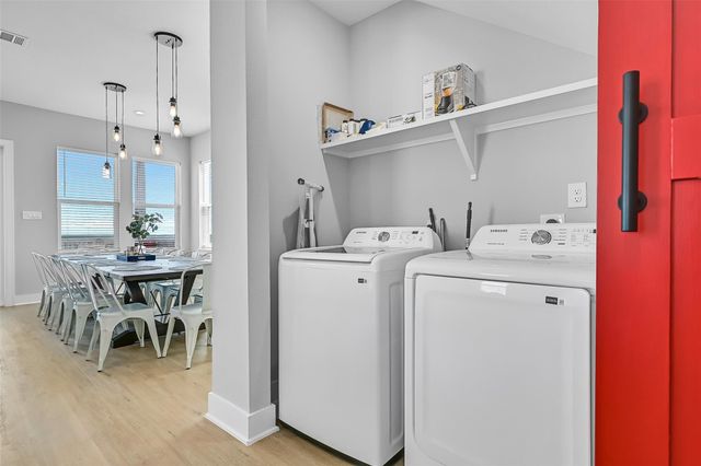 16728 West Beach Road, Jamaica Beach, TX 77554