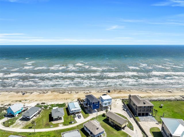 16728 West Beach Road, Jamaica Beach, TX 77554