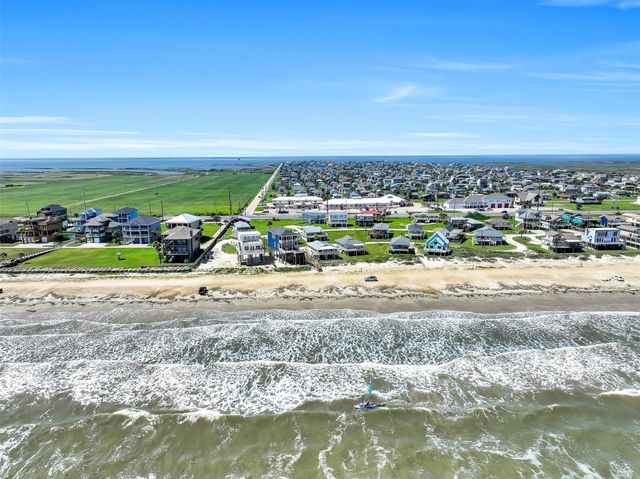 16728 West Beach Road, Jamaica Beach, TX 77554