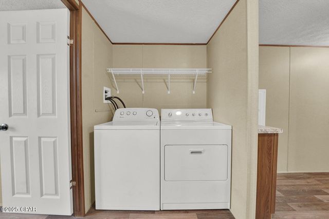 2764 Carter Circle, Chipley, FL 32428