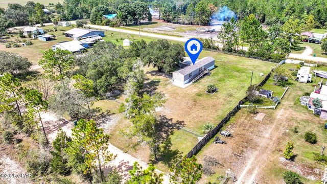 2764 Carter Circle, Chipley, FL 32428