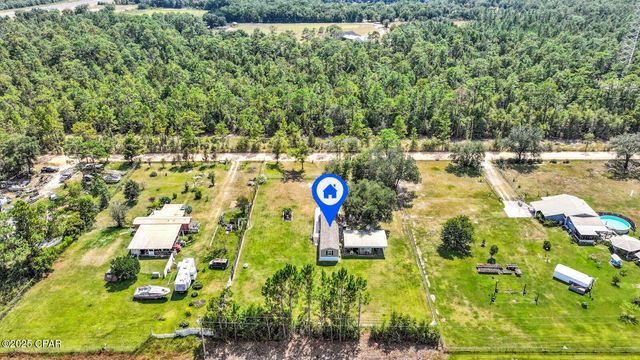 2764 Carter Circle, Chipley, FL 32428