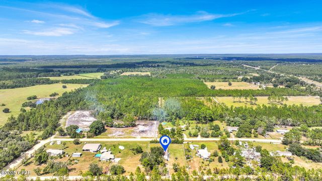 2764 Carter Circle, Chipley, FL 32428