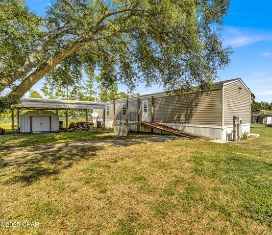 2764 Carter Circle, Chipley, FL 32428