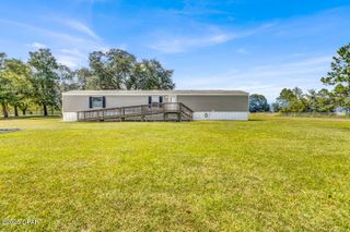 2764 Carter Circle, Chipley, FL 32428