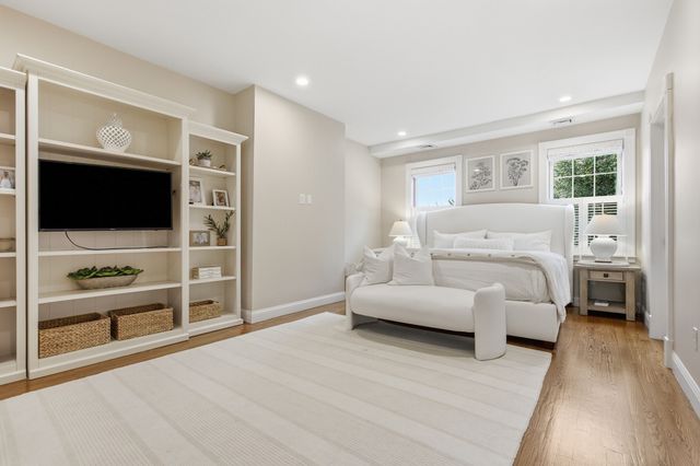 4 Concord Street, Boston, MA 02129