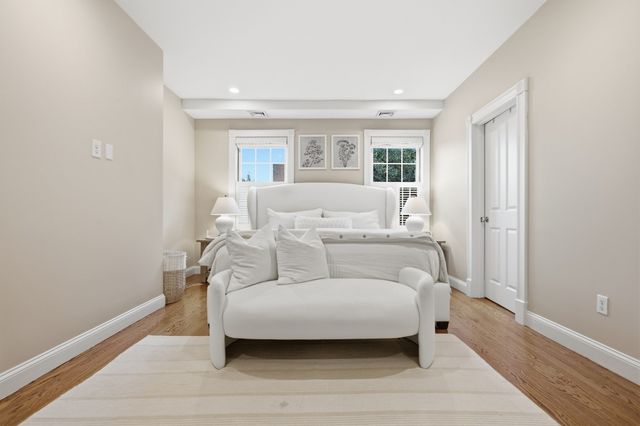 4 Concord Street, Boston, MA 02129