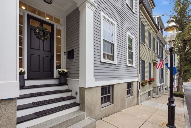 4 Concord Street, Boston, MA 02129