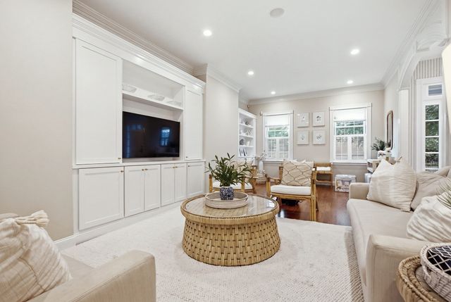 4 Concord Street, Boston, MA 02129