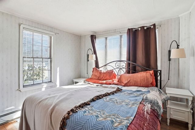 98 Boardman Ave, Melrose, MA 02176