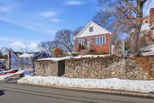 98 Boardman Ave, Melrose, MA 02176