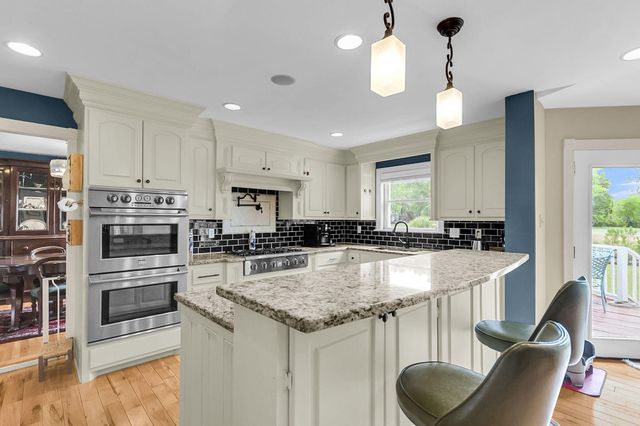 7 Forest Creek Court, Charleston, SC 29414