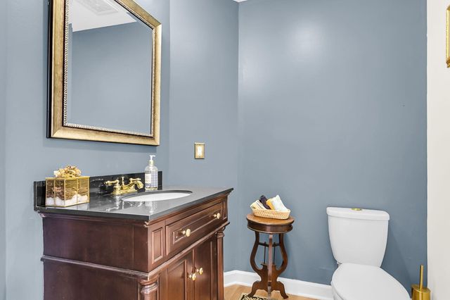 7 Forest Creek Court, Charleston, SC 29414