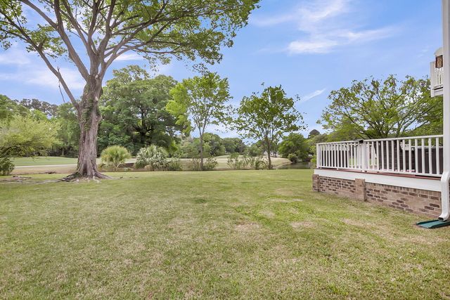 7 Forest Creek Court, Charleston, SC 29414