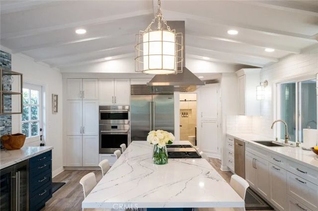 129 Via Nice, Newport Beach, CA 92663