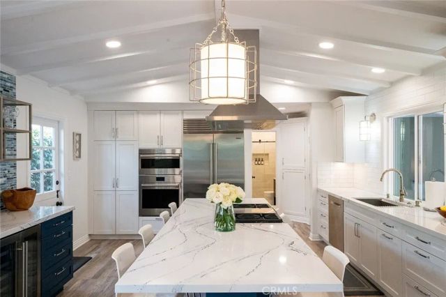129 Via Nice, Newport Beach, CA 92663