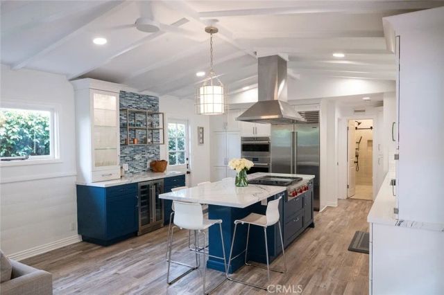 129 Via Nice, Newport Beach, CA 92663