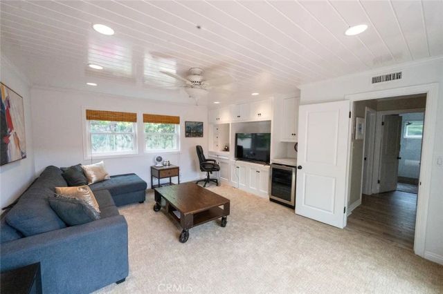 129 Via Nice, Newport Beach, CA 92663