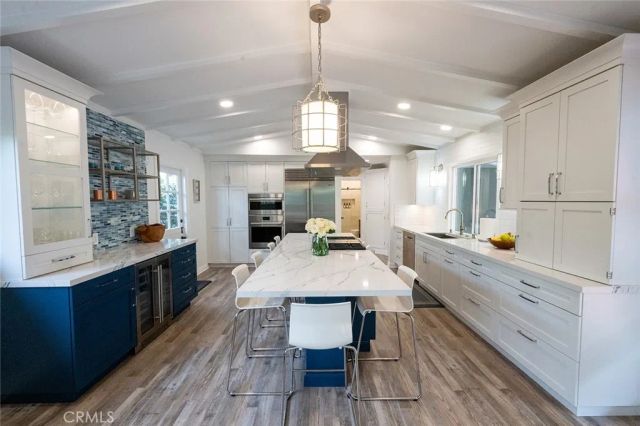 129 Via Nice, Newport Beach, CA 92663