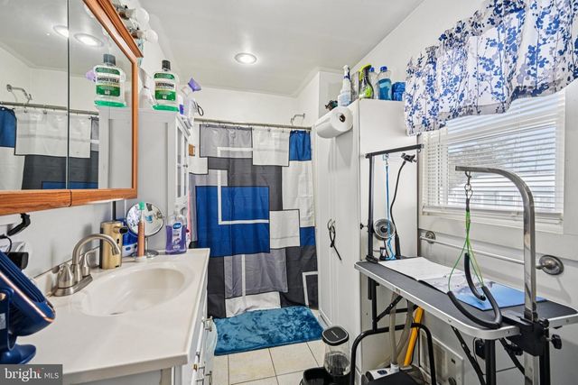 1340 S ORCHARD RD, Vineland, NJ 08360