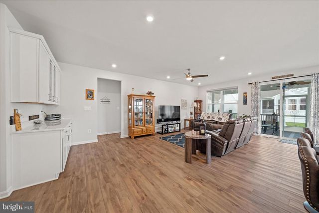 798 HONEY LOCUST RD, Middletown, DE 19709