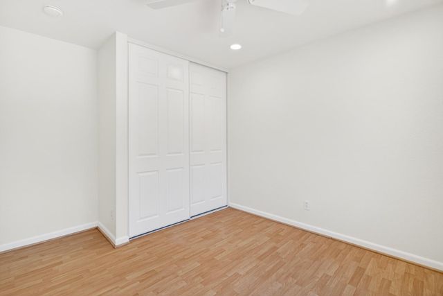 677 Robert L Smith Dr, Tracy, CA 95376
