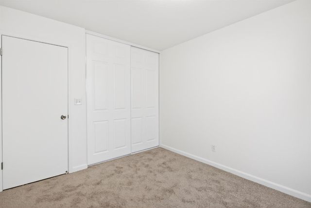 677 Robert L Smith Dr, Tracy, CA 95376