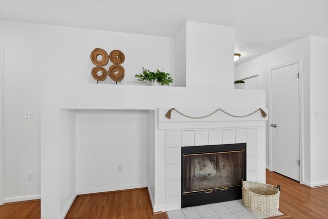 677 Robert L Smith Dr, Tracy, CA 95376